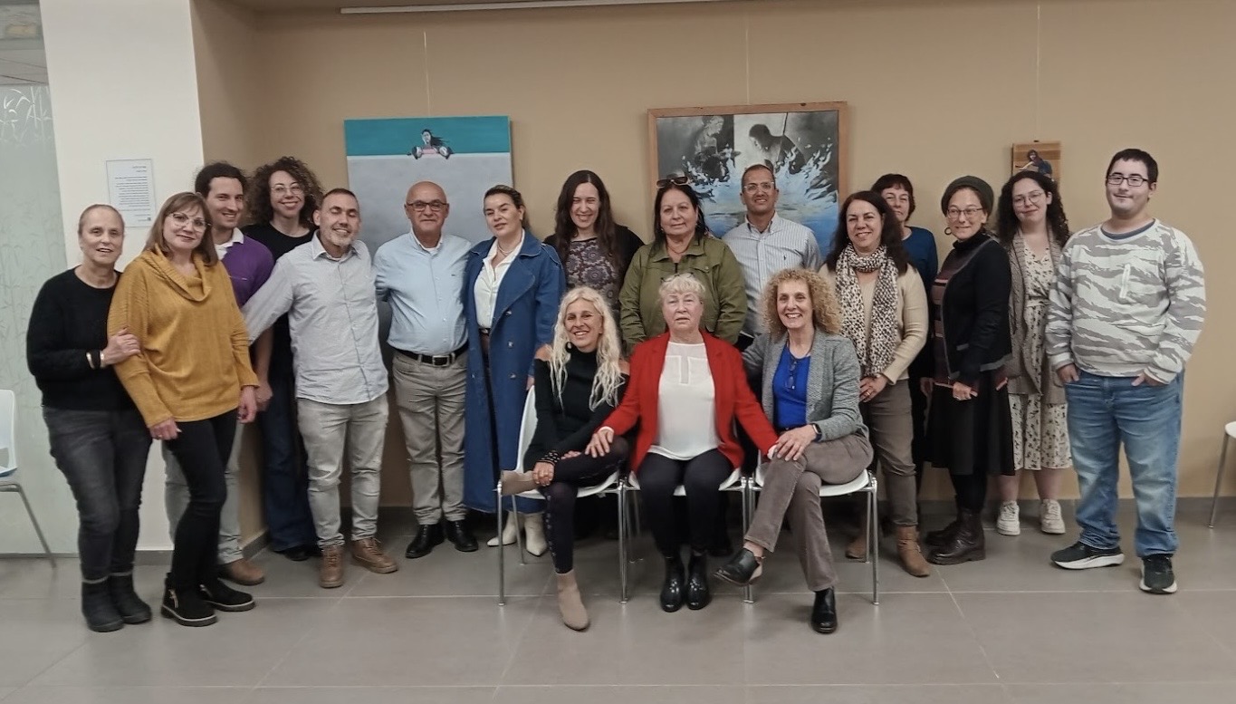 עם סיום עבודתה במועצה ובספריות פרדס חנה כרכור, קהילת המושבה מודה ומוקירה את עבודתה המסורה של הספרנית היקרה יעל פניני